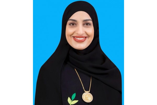 السيدة / أريج محسن حيدر درويش / سلطنة عمان